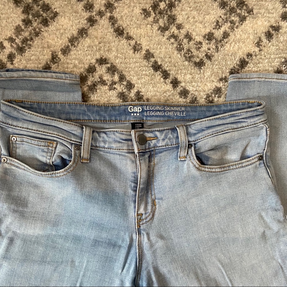 GAP Light Wash Denim - Picture 3 of 7